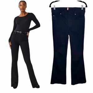 SPANX High Rise Flare Jeans Size Medium Black Slimming Capsule Wardrobe Neutral